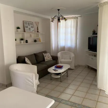 2 Bedroom In Parque Santiago Ll شقة *